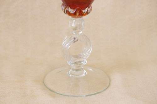 **RS17** A stunning tall vintage "Retro" amber-brown glass stemmed vase in gorgeous condition