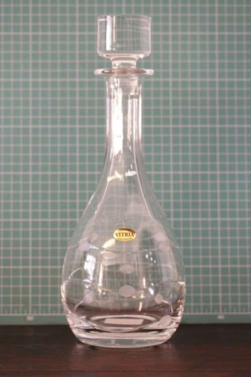 **RS17** Superb modern Bohemia hand-cut Vitria lead crystal 950ml liquor decanter in mint condition
