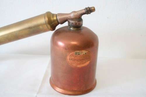 **RS17** An awesome vintage copper and brass Rega plunger style spray can, great on display.