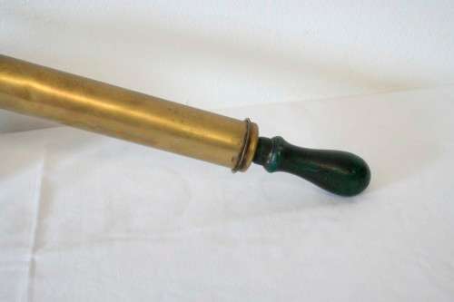 **RS17** An awesome vintage copper and brass Rega plunger style spray can, great on display.