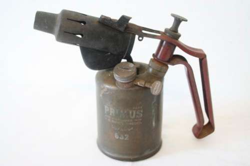 **RS17** An awesome vintage 1936 Primus (Sweden) No 632 blow lamp torch, great on display.