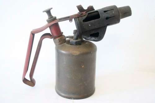 **RS17** An awesome vintage 1936 Primus (Sweden) No 632 blow lamp torch, great on display.