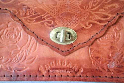 **RS17** A lovely genuine leather ladies strapped handbag with "Durban" on the front.