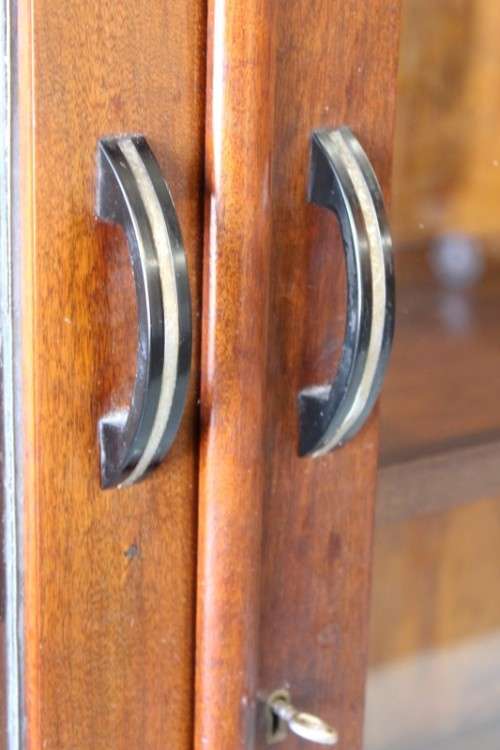 A stunning antique Art Deco 4-shelf lead-glass door front double door book case/ display cabinet