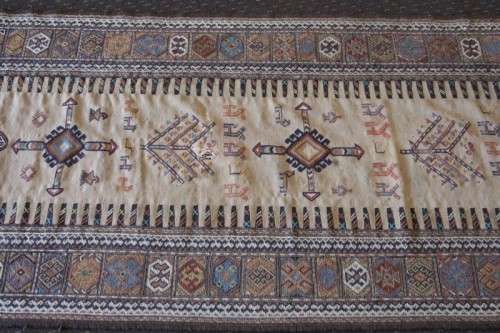 A beautiful long (4 meter) traditional Turkish Qashqai tribal "runner" Persian carpet w/ deer motifs