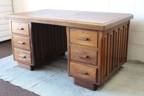 **RS17_Clearance** Vintage solid partridge wood 6-drawer executives desk in wonderful condition