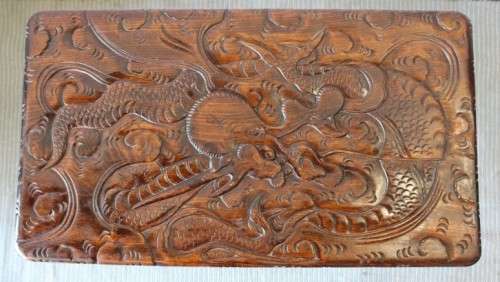 **RS17** A magnificently hand-carved vintage wooden Chinese "dragon" occasional table = a rare piece