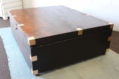 An impressive (large) original Coricraft solid wooden centre coffee table kist with loads of storage