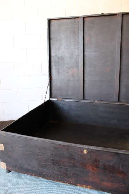 Tables An impressive large original Coricraft solid wooden centre coffee table kist with loads of storage was sold for 3 999.00 on 6 Mar at 07 12 by Lifespace in Gauteng ID 325265746