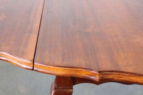 A stunning vintage solid imbuia drop-leaf dining table with beautiful slender Queen Anne legs