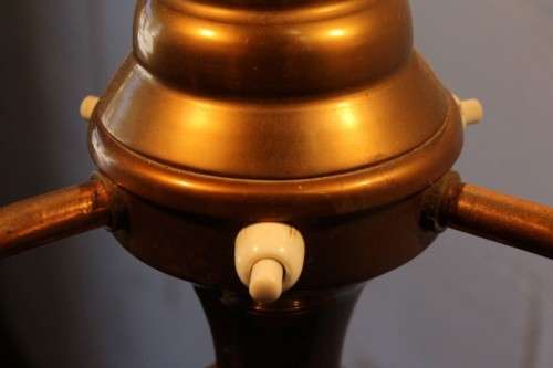 **RS17** A stunning & beautifully made 3-lamp floor standing brass reading lamp w/ large white shade
