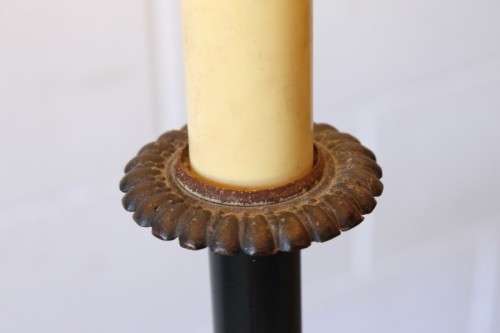 **RS17** A beautifully made vintage floor standing reading lamp with table tray and large shade
