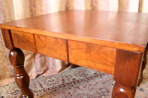 A wonderful Teak coffee/ occasional table with turned legs - very well made and stylish!