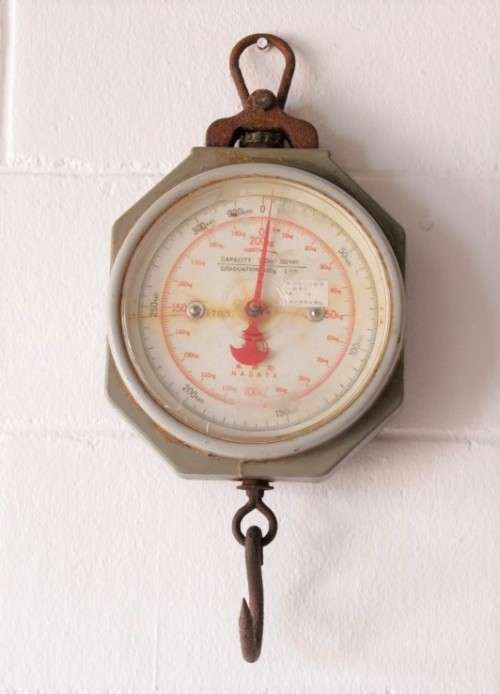 An awesome vintage Taiwanese made Nagata 200kg industrial fisherman's hanging scale