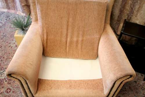 **RS17** A large wing back chair in great condition for the age! Perfect for a study or reading room