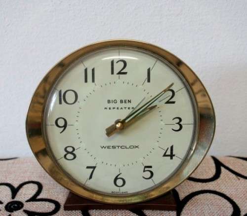 An amazing vintage "Scottish" made Westclox Big Ben Repeater mechanical wind-up bedside clock
