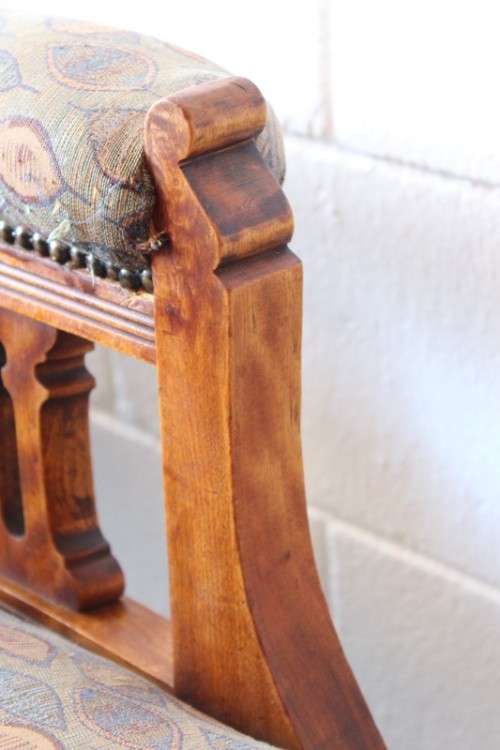 **RS17_Clearance** Edwardian solid teak hand carved rail-back upholstered Chaise Lounge