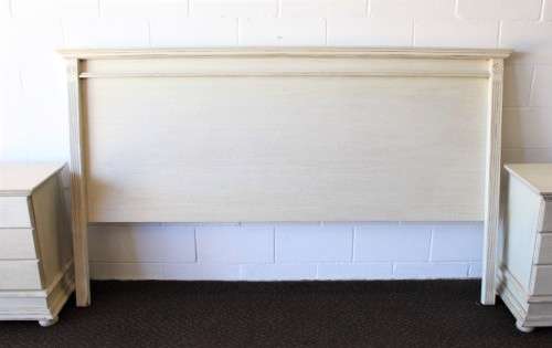 **RS17_Clearance** Wetherley's King size headboard & matching 3-drawer pedestals in an Ivory colour