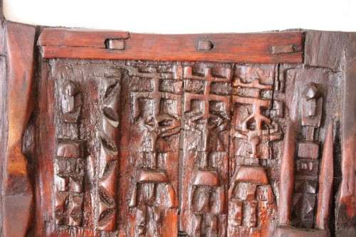 **RS17** A hand carved vintage/ antique? West African (Mali) Dogon granary door w/ sliding latch