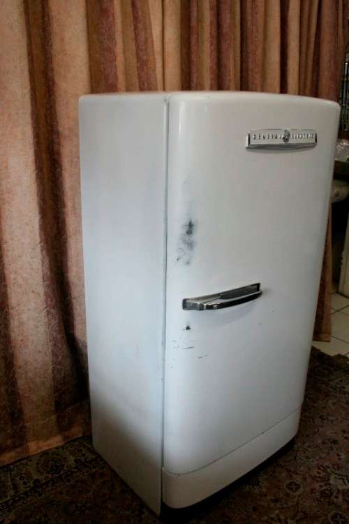 A fantastic vintage General Electric fridge-freezer combo "1940's" in full working order.