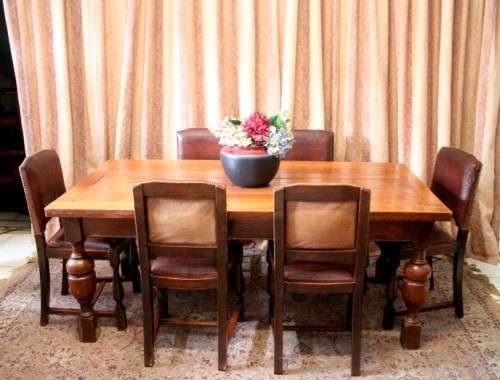 **RS17** An stunning vintage Oak 6-seater (92 x 182cm) dining room table w 6 leather chairs!