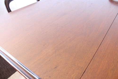 **RS17_Clearance** Superb 6 to 8-seater dining room suite w/ an extendable table and 6 chairs