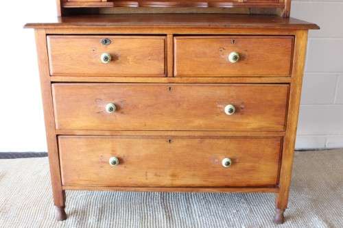 An amazing vintage Oak 3-drawer dressing table with tri-folding mirrors and porcelain drawer handles