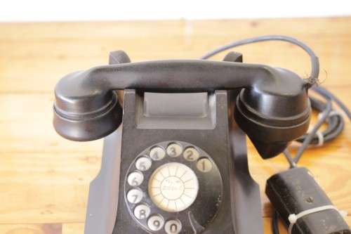 An amazing vintage British made "Siemens Brothers & Co." (London) black Bakelite telephone