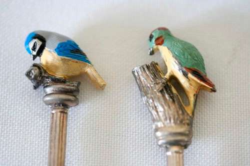 A superb set of six WAPW Great Britain silver plated 3D bird tip teaspoons in original box.