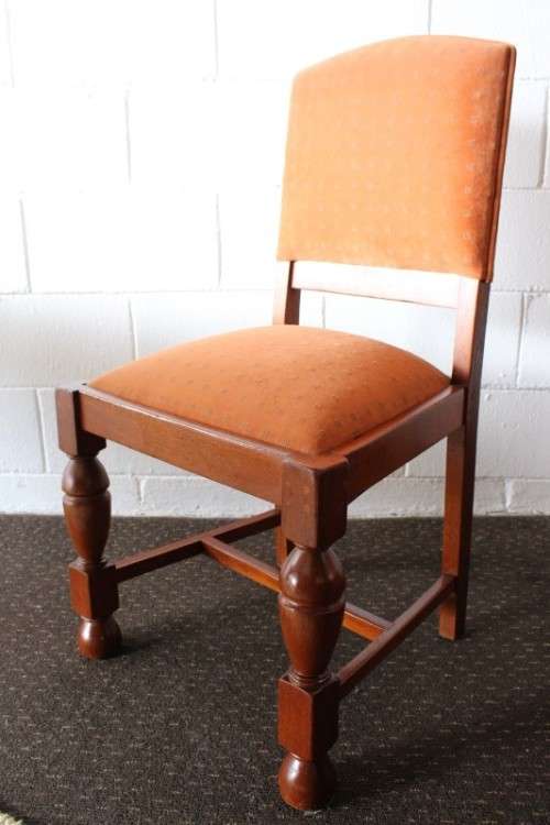 A stunning Sapele wood & Mahogany wood combination 6-seater dining suite with carver chairs