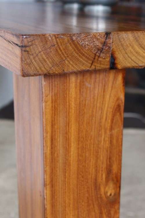 **RS17** Beautiful & well made solid sleeper wood (Rhodesian Teak) 4-seater dining table - a stunner
