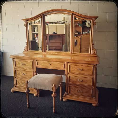**RS17** A large Oak tri-mirror dressing table with seven spacious drawers and a matching stool!!