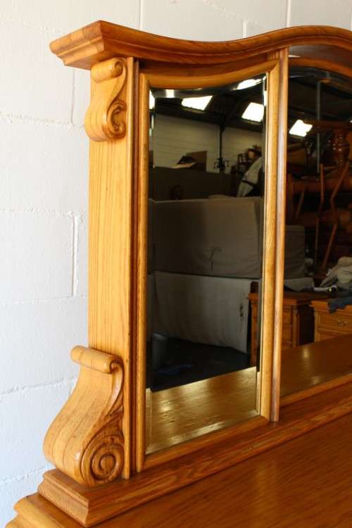 **RS17** A large Oak tri-mirror dressing table with seven spacious drawers and a matching stool!!