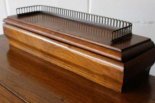 RARE antique Victorian (c1880) 4-drawer davenport (ship's captain desk) with a leather top