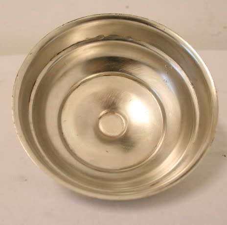 **RS17** A beautiful vintage silver plated lidded breakfast butter dish.