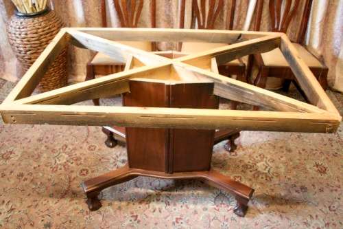 An absolutely stunning vintage Imbuia Ball & claw 6-seater dining room table w 6 faux leather chairs