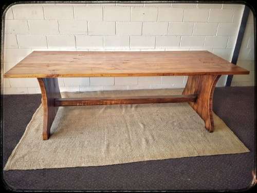 **RS17** A sturdy solid wooden (2.4m long) 8 to 10 seater dining/ patio table in great condition