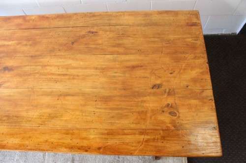 **RS17** A sturdy solid wooden (2.4m long) 8 to 10 seater dining/ patio table in great condition