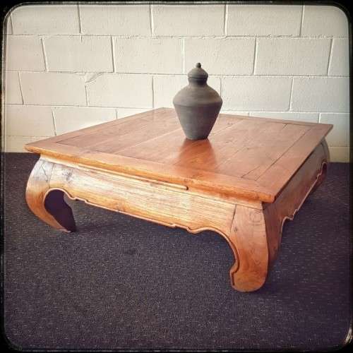 A superb & beautifully made vintage oriental Elm wood square centre coffee table in lovely condition