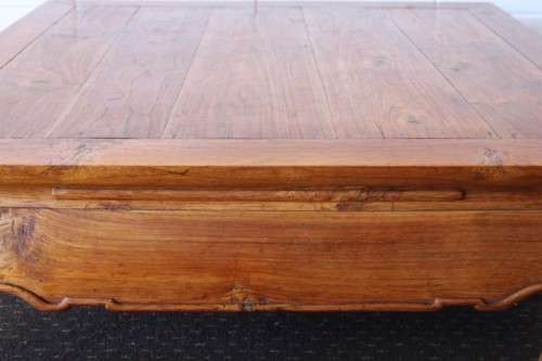 A superb & beautifully made vintage oriental Elm wood square centre coffee table in lovely condition
