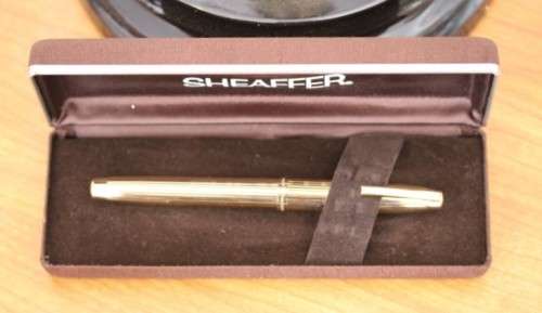 **RS17** Superb Sheaffer Imperial 777 gold plated fountain pen w/ 14ct gold nib in its original box