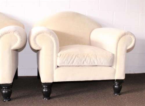 **RS17** 2x exquisite oversized white upholstered mid-century lounger club armchairs - bid per chair