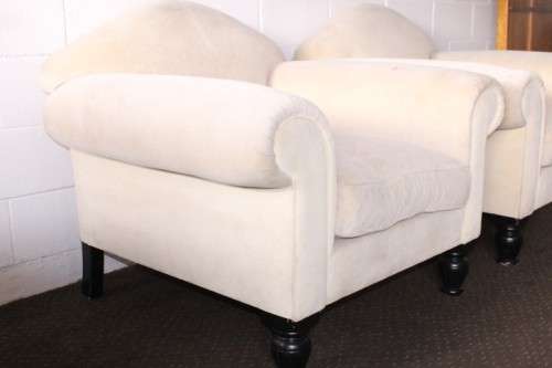 **RS17** 2x exquisite oversized white upholstered mid-century lounger club armchairs - bid per chair
