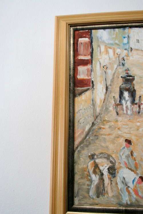 **RS17** A beautifully framed unsigned painting of horse drawn carts street scene. Stunning!!