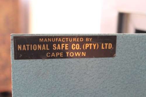 A solidly made (1.55m tall) National Safe Co 8-rifle safe with hand-gun & ammunition shelves