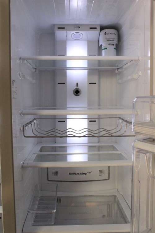 An awesome stainless steel Samsung (Model RSG5Furs) 760 litre side-by-side fridge-freezer