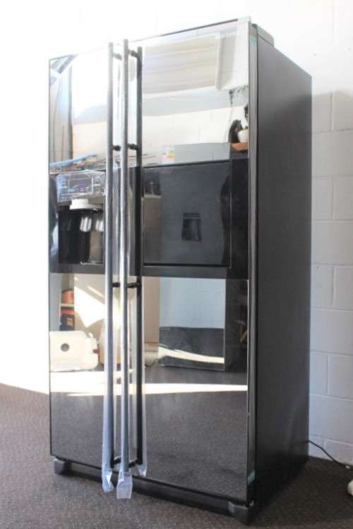 **RS17** Samsung mirror finish (Model RS21HFCMR) 524 litre side-by-side fridge-freezer w/ ice maker