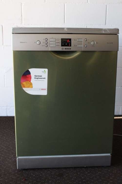 **RS17** Superb stainless steel (Silver Inox) Bosch Serie|6 SilentPlus model: SMS58L08ZA dishwasher