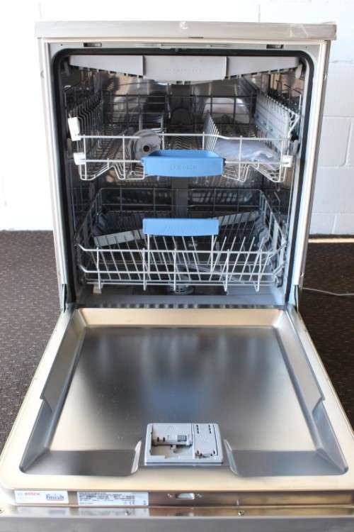 **RS17** Superb stainless steel (Silver Inox) Bosch Serie|6 SilentPlus model: SMS58L08ZA dishwasher