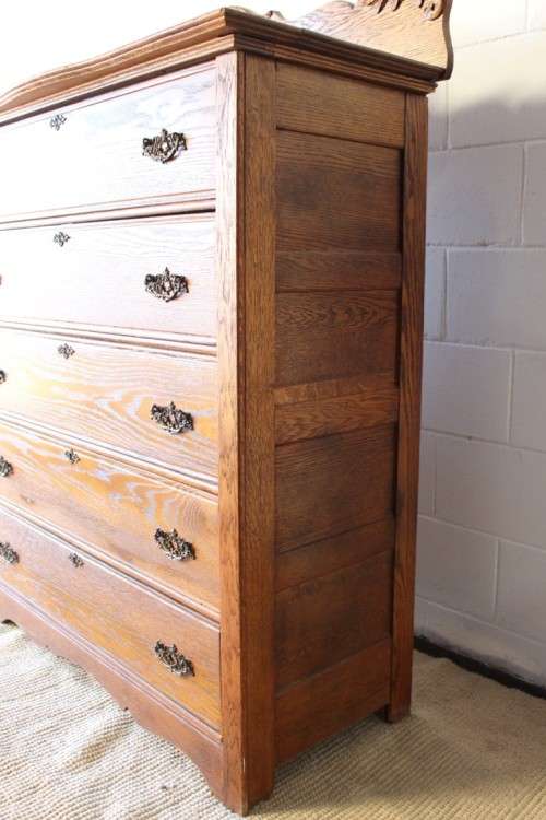 Awesome antique large carved Oak 5-drawer chest of drawers w/ gorgeous period style handles - WOW!!